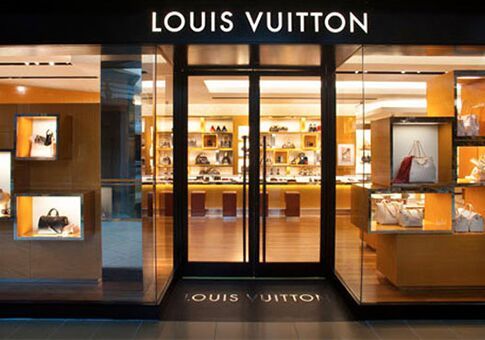 International Mall Louis Vuitton